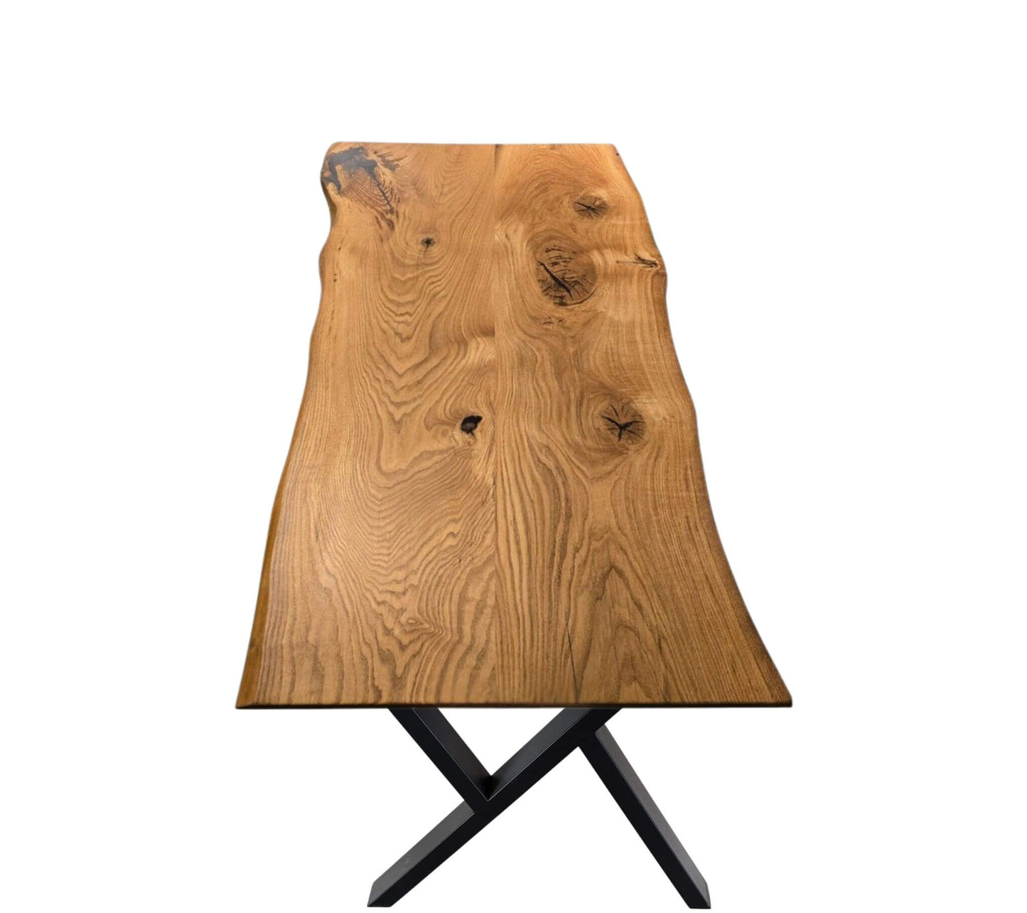 Plankebord i egetræ med naturlige åretegninger og knaster, med asymetriske brdben.