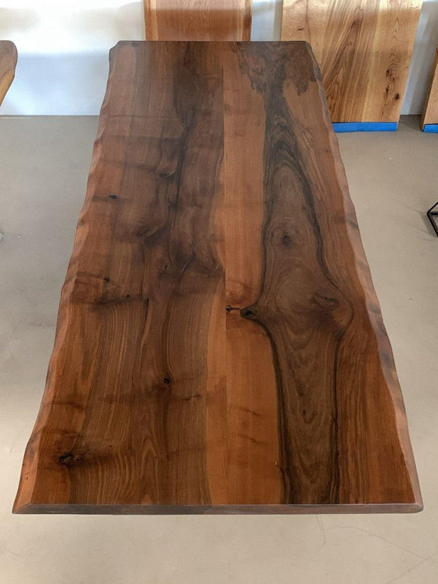 Plankebord i Europæisk Valnød – 250x105 cm