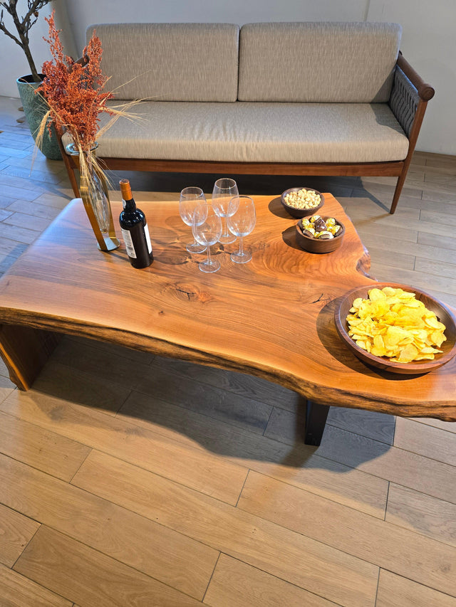 Sofabord Valnød 150×65-94 cm