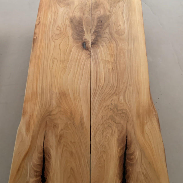 Plankebord i Massivt Elm – 290 x 100 cm