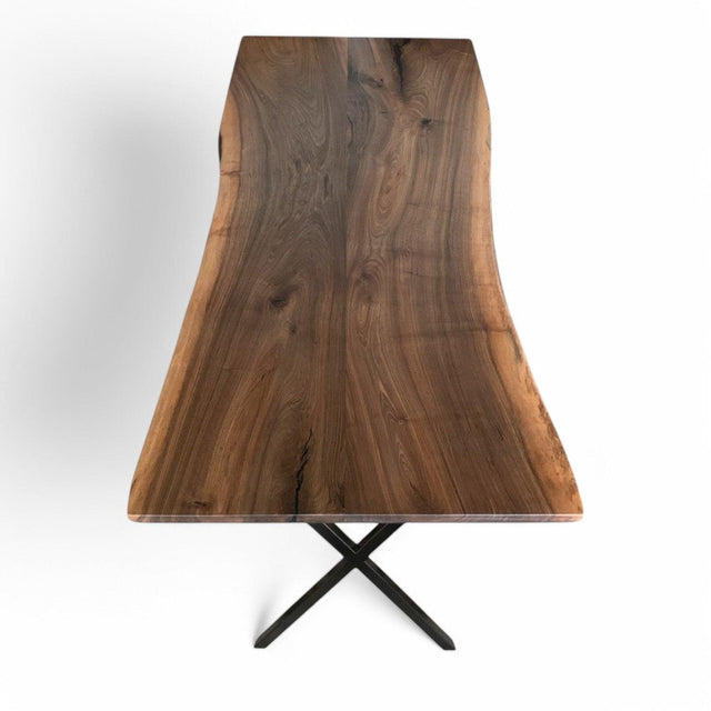 Plankebord Valnød med natur kant– 220 x 95-110 cm