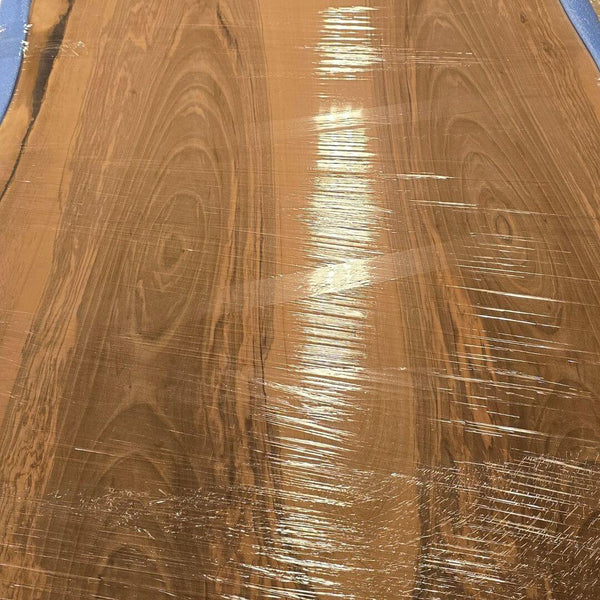 Massiv europæisk valnøddeplanke 270x100 cm med naturkant