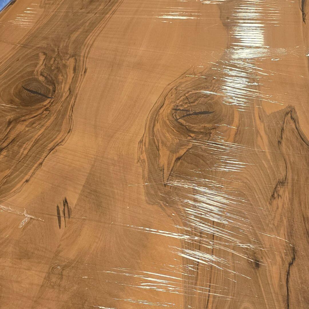 Europæisk valnød rå planke 6 cm tyk til håndlavet plankebord