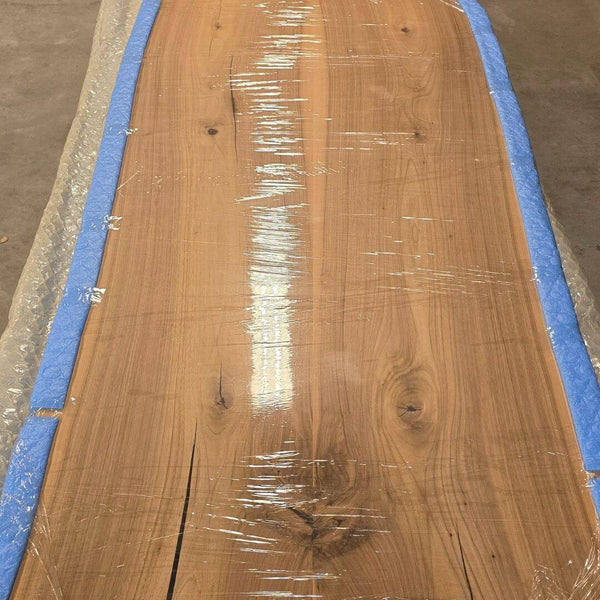 Rå planke i massiv europæisk valnød 290x90 cm klar til plankebord