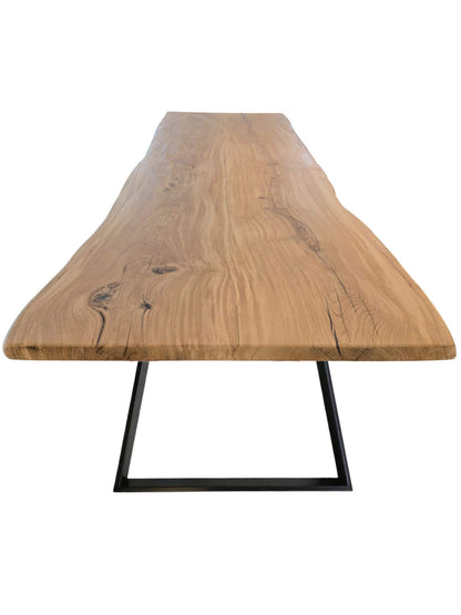 Plankebord i egetræ med naturkant og trapez-formede metalben