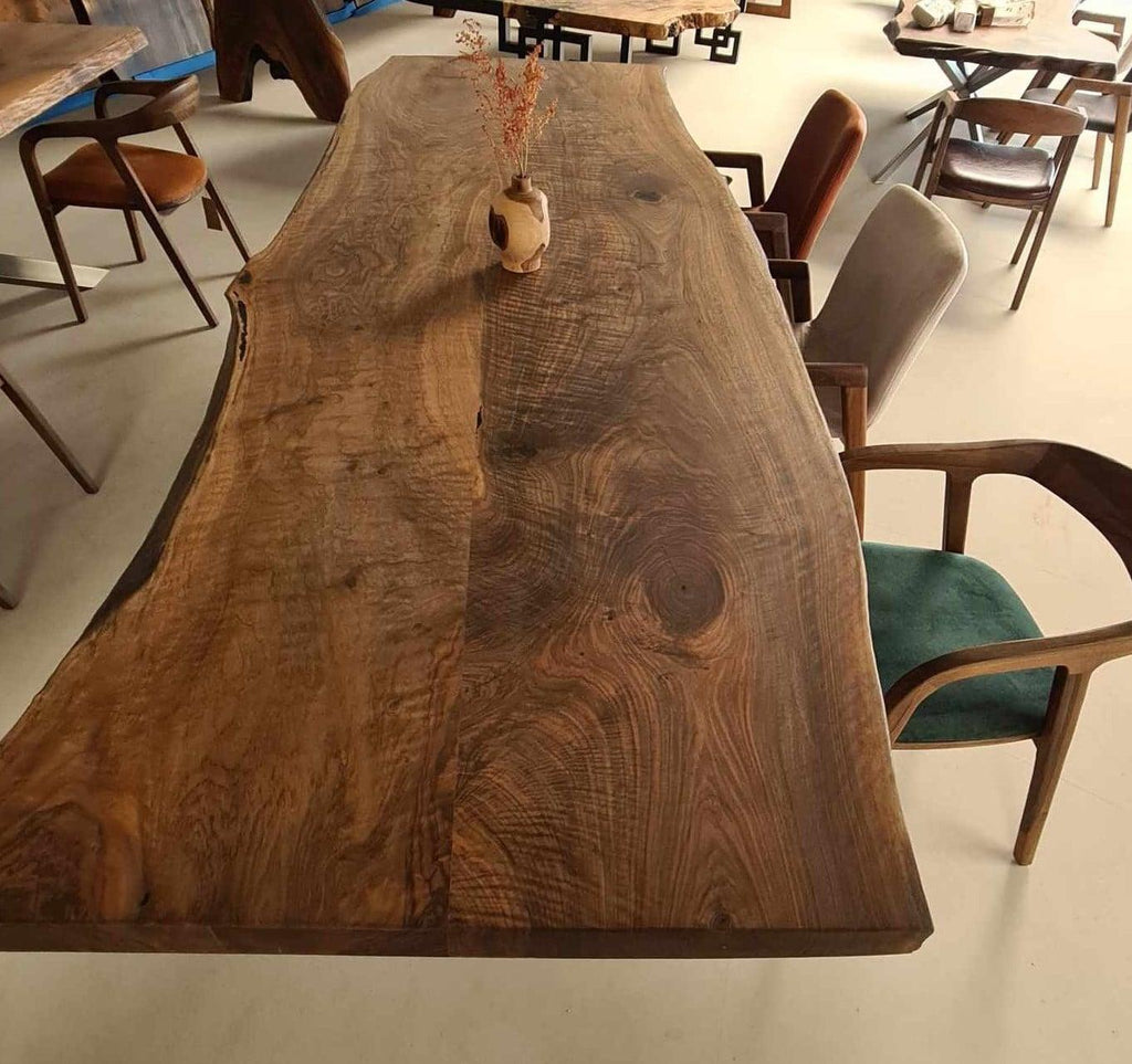 Plankebord i valnød (tykkelse: 6 cm)