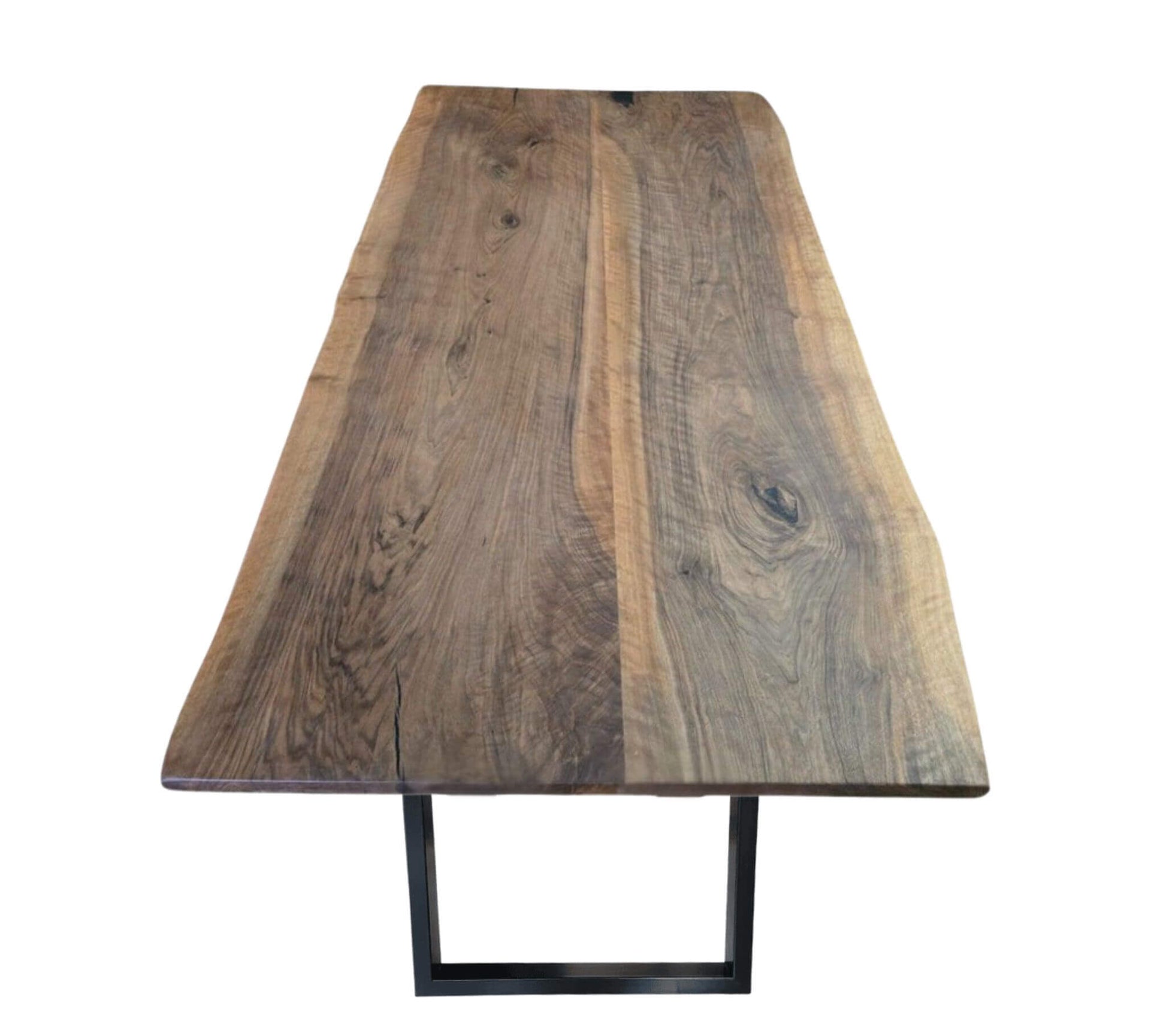 Valnød plankebord med naturkant, 240x120 cm, fra showroom salg.