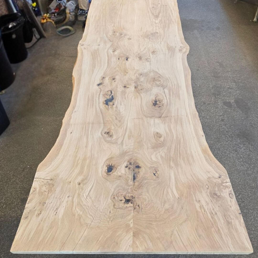 Plankebord i eg – 320x100 cm