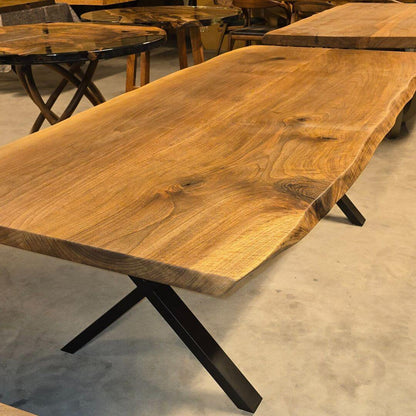 Plankebord i Valnød – 250x100 cm