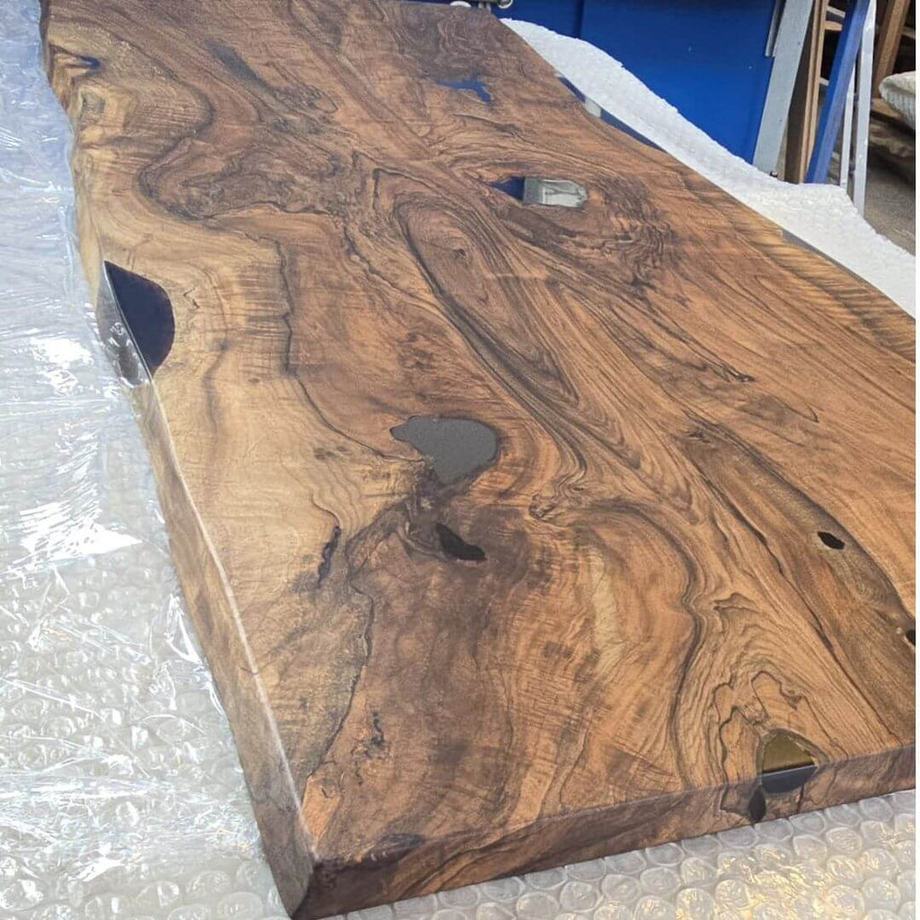 Plankebord i valnød – 260x93-95 cm