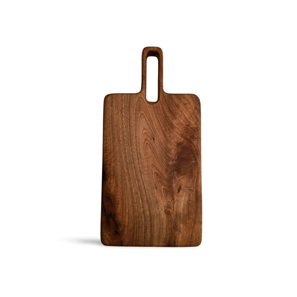 Skærebræt i massiv valnød med integreret håndtag, perfekt til madlavning og servering