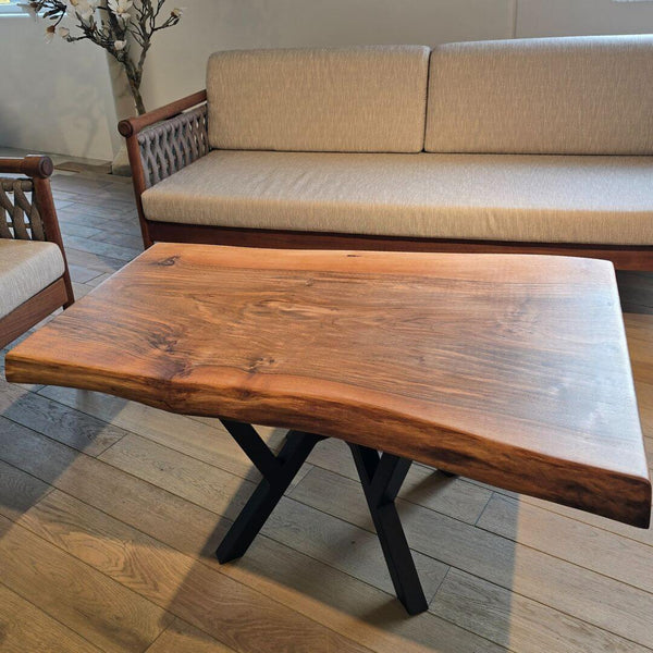 Håndlavet sofabord i valnød 110x80 cm – eksklusivt og naturligt