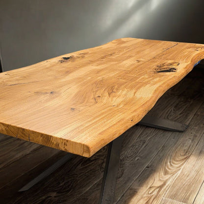 Plankebord i eg (tykkelse: 6 cm)