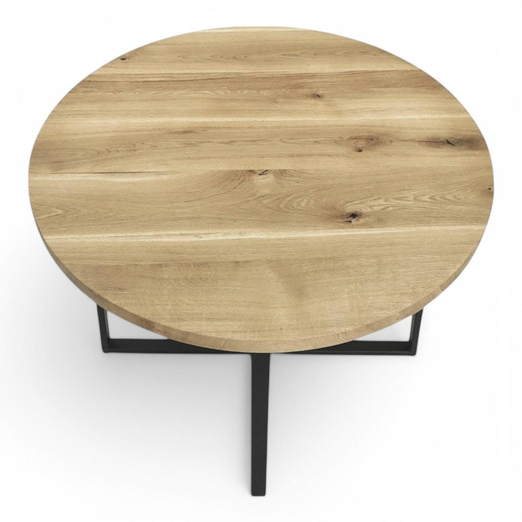 Rundt plankebord i eg (tykkelse: 6 cm)