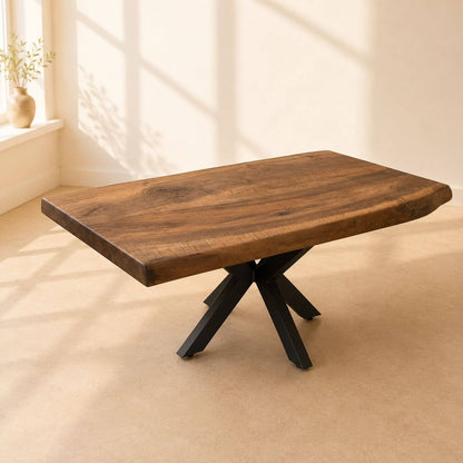Sofabord i massivt valnød 120x70 cm med naturkant og sorte bordben